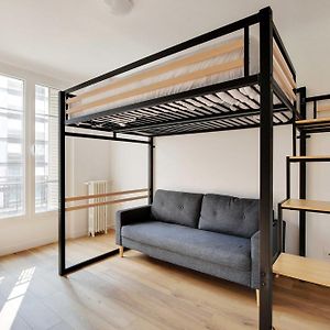 Studio met een King Size Bed